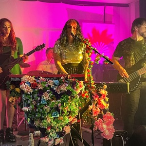 Rumble10 CarolHodge02 - Photos by Bingley Camera Club