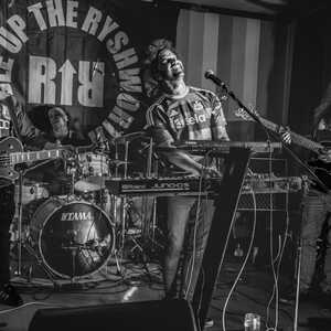 Rumble11 Vonderplanetz 05 - Photos by Bingley Camera Club