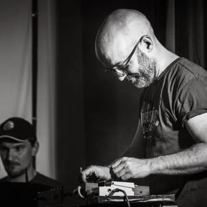 Rumble6 Gilank+Hexama1 - Photos by Bingley Camera Club